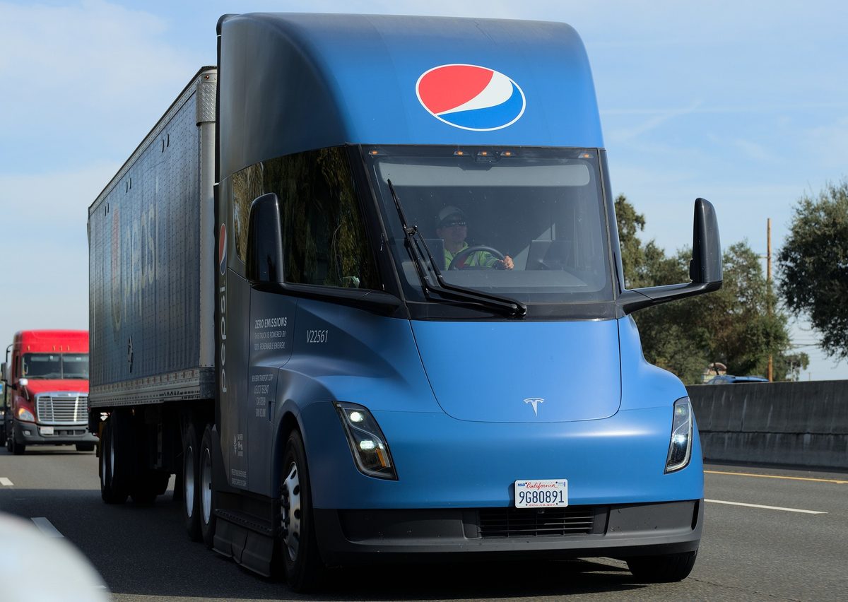 Tesla Semi